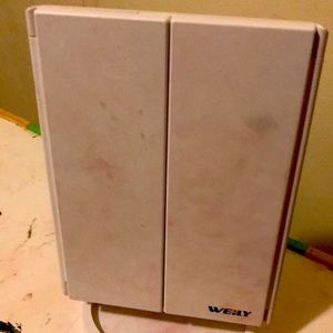 I’m  am selling a mirror